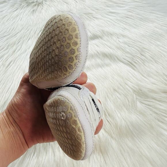 Baby Gap White and Navy Striped Sneakers - Picture 6 of 7